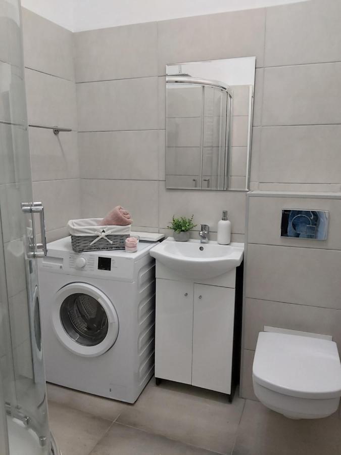 Be In Gdansk Apartments - Studio Mariacka - Old Town Eksteriør billede
